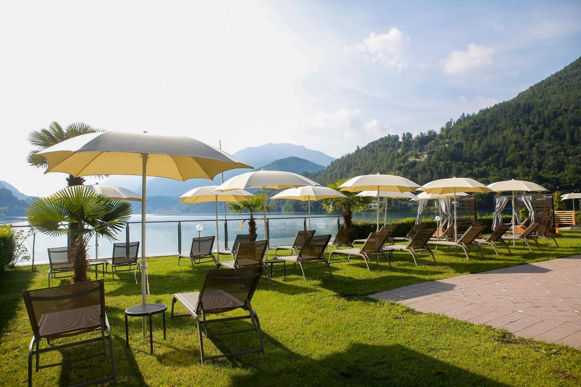 Hotel Lido Pieve Di Ledro Exterior photo